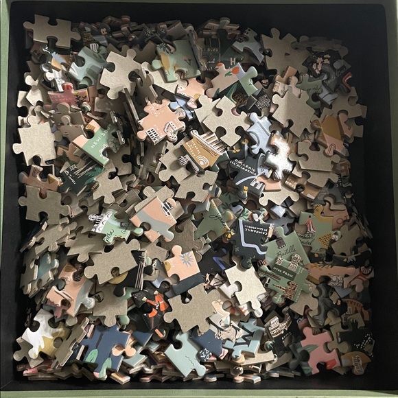 Rifle Paper Co. Maps Puzzle 500pcs - Picture 4 of 4